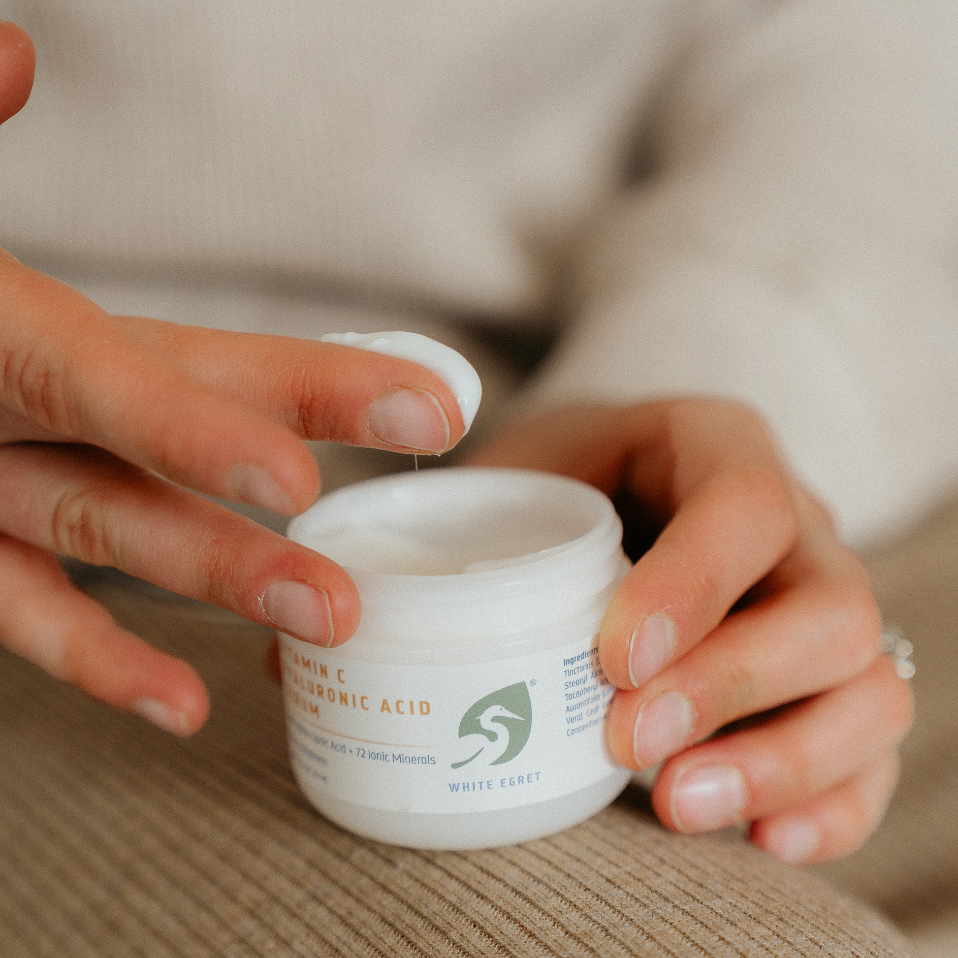 Vitamin C Hyaluronic HA - White Egret Personal Care